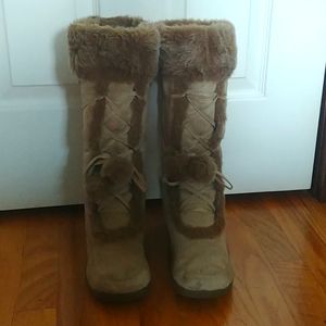 So Real So Right wedge boots